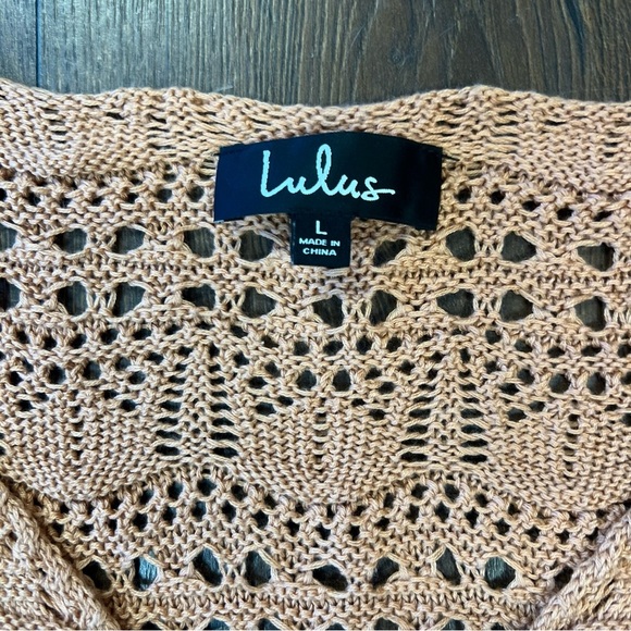 Lulu’s Only Yours Beige Sheer Crochet Ruched Sweater Top SZ LG - Picture 4 of 5